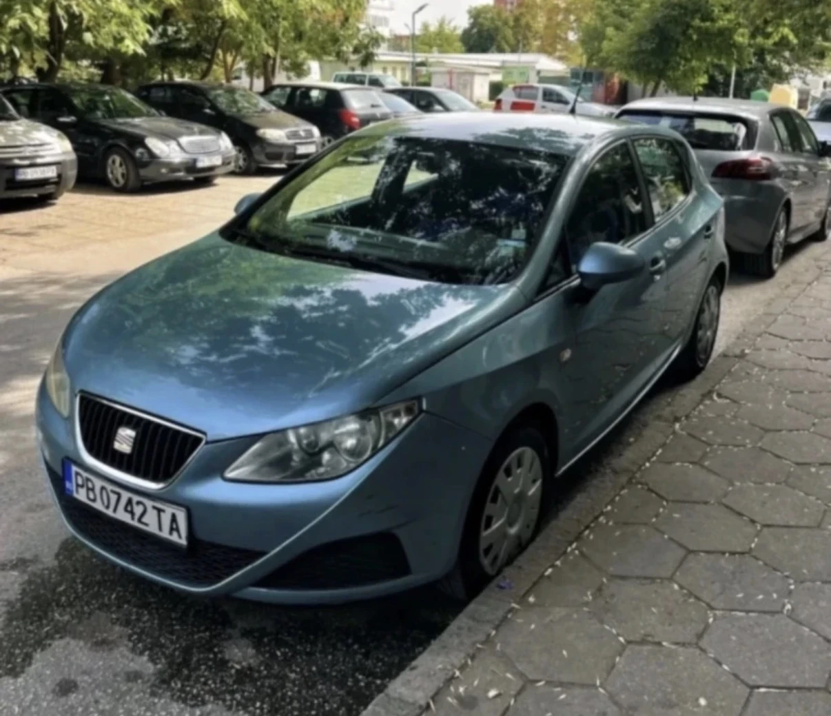 Seat Ibiza Бензин/Газ , снимка 2 - Автомобили и джипове - 55104764