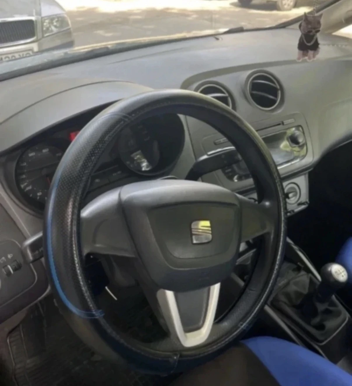 Seat Ibiza Бензин/Газ , снимка 3 - Автомобили и джипове - 55104764