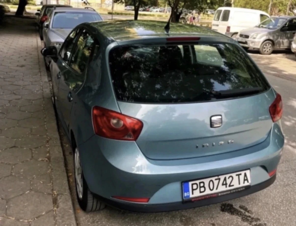 Seat Ibiza Бензин/Газ , снимка 4 - Автомобили и джипове - 55104764