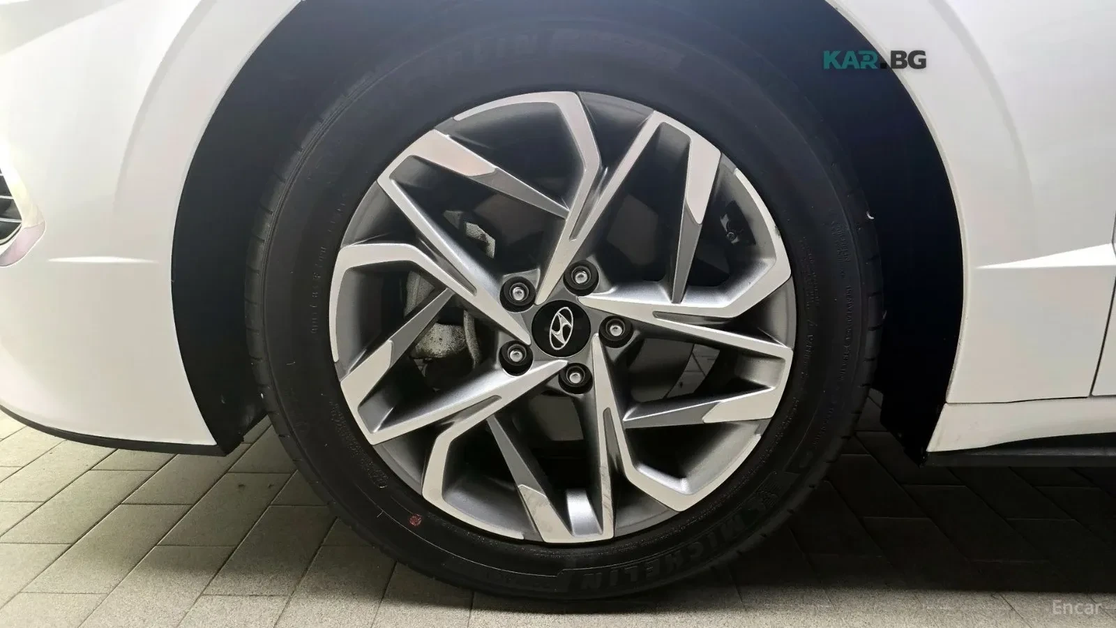 Hyundai Sonata * KEYLESS* Camera* ПОДГРЕВ* Подарък 3м. Г.О, снимка 14 - Автомобили и джипове - 55145886