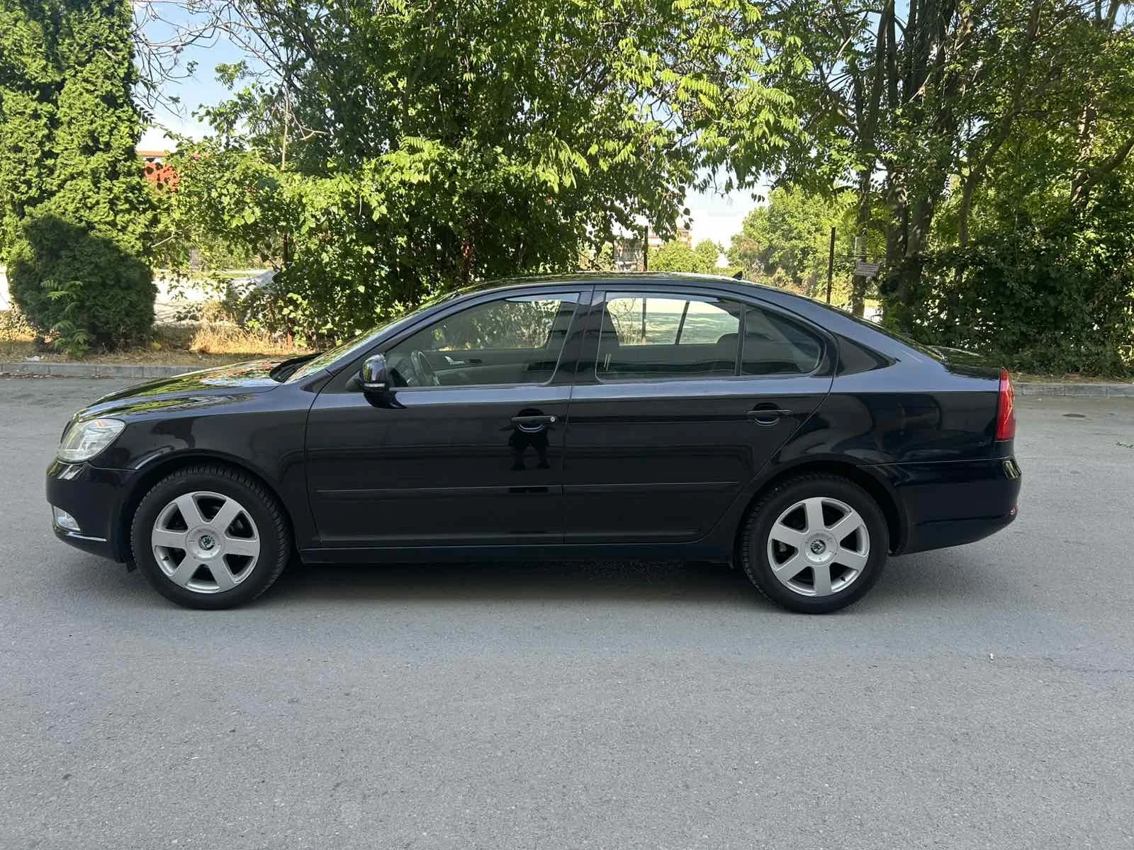 Skoda Octavia 1 9  TDI /  105  кс   НАВИВГАЦИЯ  АВТОМАТИК, снимка 4 - Автомобили и джипове - 55292853