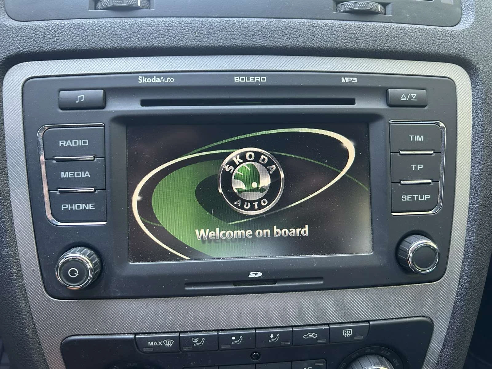 Skoda Octavia 1 9  TDI /  105  кс   НАВИВГАЦИЯ  АВТОМАТИК, снимка 7 - Автомобили и джипове - 55292853