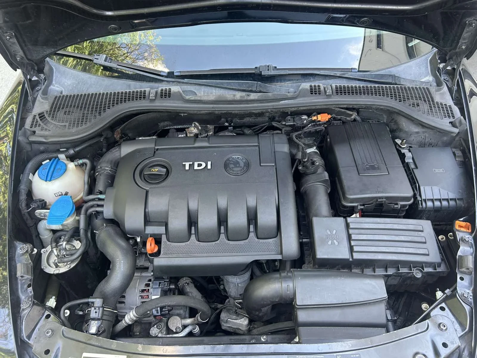 Skoda Octavia 1 9  TDI /  105  кс   НАВИВГАЦИЯ  АВТОМАТИК, снимка 16 - Автомобили и джипове - 55292853