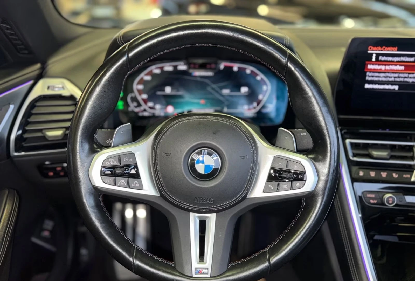 BMW 850 xDRIVE/530HP/CABRIO/LASER/HUD/ACC/360/741z, снимка 10 - Автомобили и джипове - 55656386