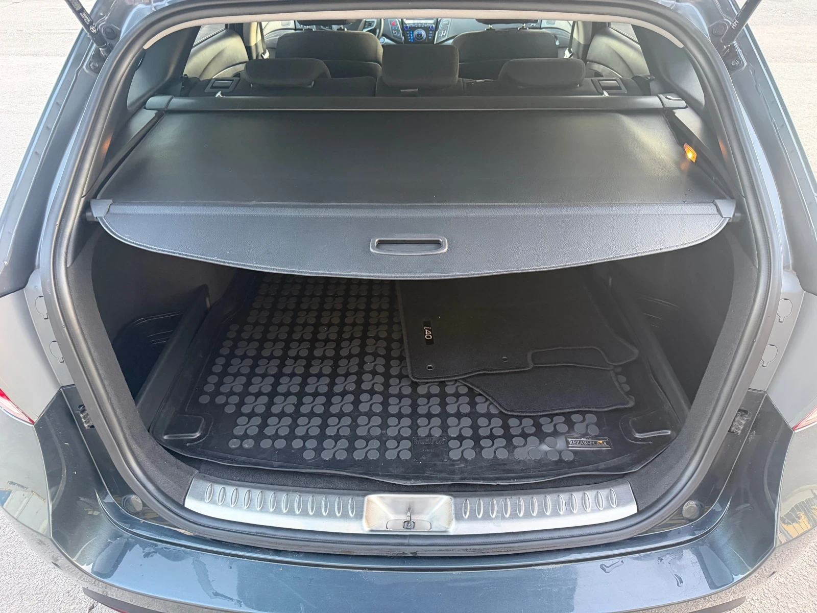 Hyundai I40 2.0i ШВЕЙЦАРИЯ, снимка 14 - Автомобили и джипове - 55730139