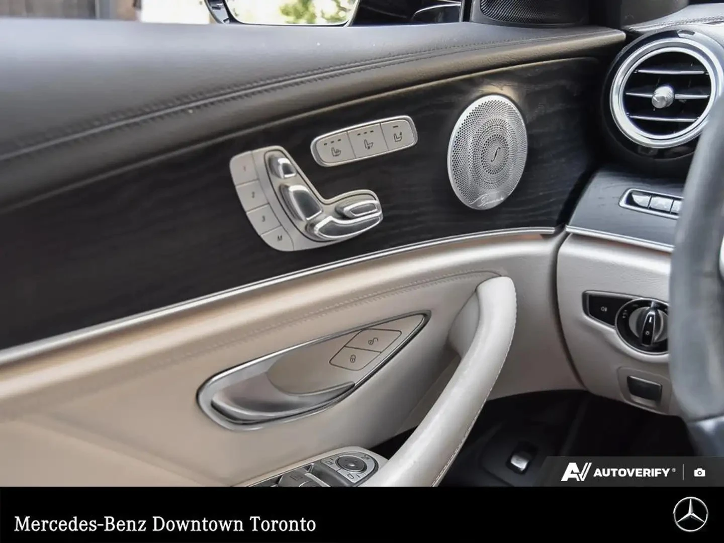 Mercedes-Benz E 53 AMG HIGH SPEC ЦЕНА ДО БЪЛГАРИЯ АВТОКРЕДИТ, снимка 8 - Автомобили и джипове - 55848541
