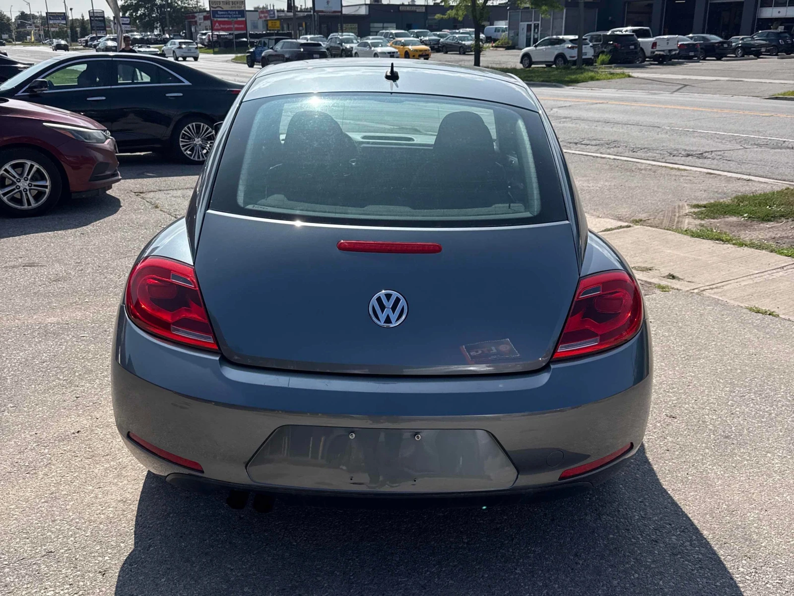VW Beetle * 2dr Cpe 1.8 TSI Auto * CARFAX * АВТОКРЕДИТ * , снимка 4 - Автомобили и джипове - 55992201