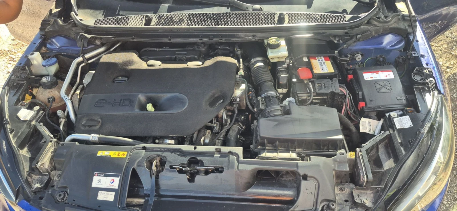 Peugeot 308 2.0, снимка 7 - Автомобили и джипове - 56246757