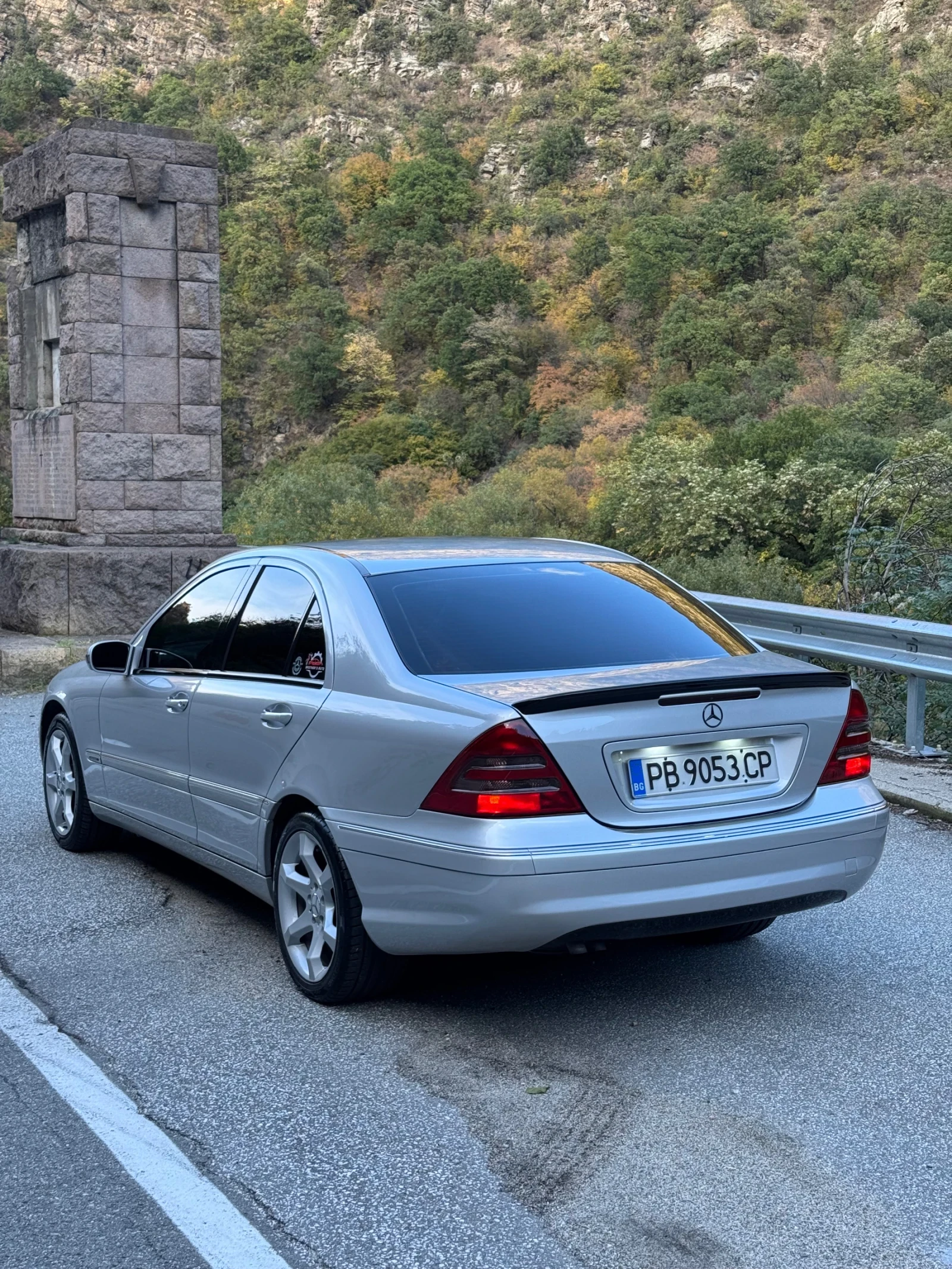 Mercedes-Benz C 220, снимка 8 - Автомобили и джипове - 56486702