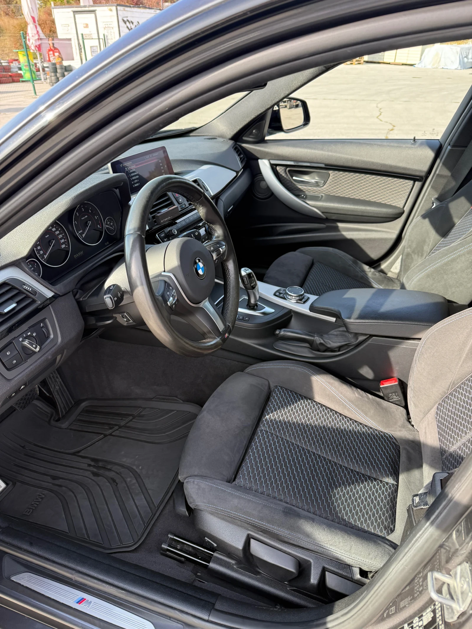 BMW 335, снимка 7 - Автомобили и джипове - 56413246