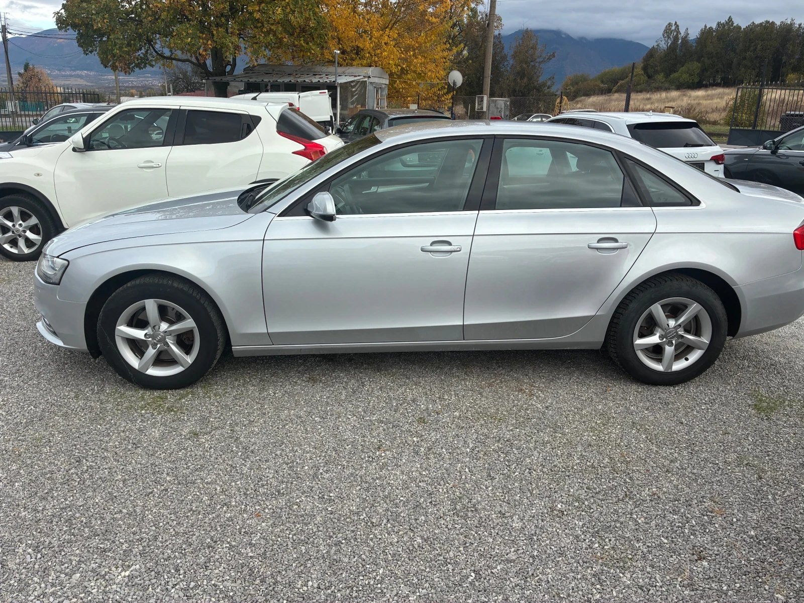 Audi A4 2.0TDI AUTOMATIC , снимка 7 - Автомобили и джипове - 56729923