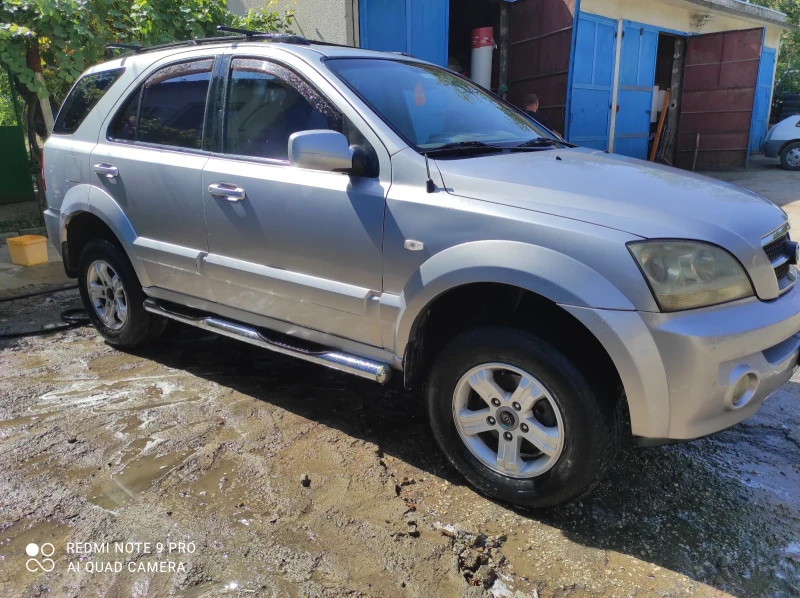 Kia Sorento 2.5 CRDI, снимка 4 - Автомобили и джипове - 48092864