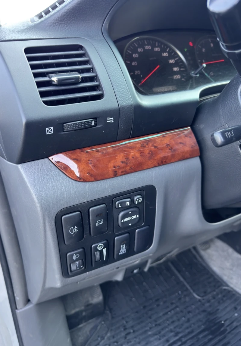 Toyota Land cruiser FACELIFT/ J120 /3.0D D4D / АВТОМАТИК / ПЕЧКА, снимка 12 - Автомобили и джипове - 47978556
