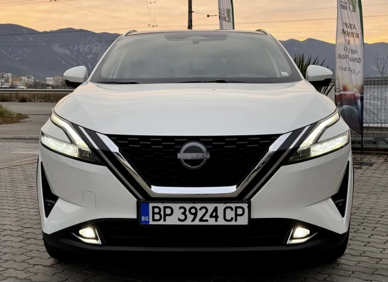 Nissan Qashqai 1.3DiG * Tekna* , снимка 5 - Автомобили и джипове - 48103048