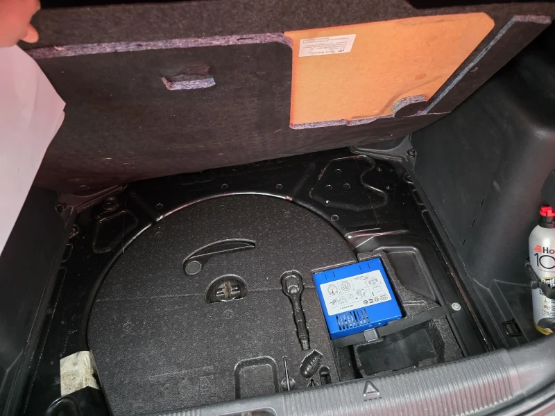 Skoda Yeti 2.0TDI 110к.с. вече РЕГИСТРИРАНА С БГ табели, снимка 12 - Автомобили и джипове - 52428761