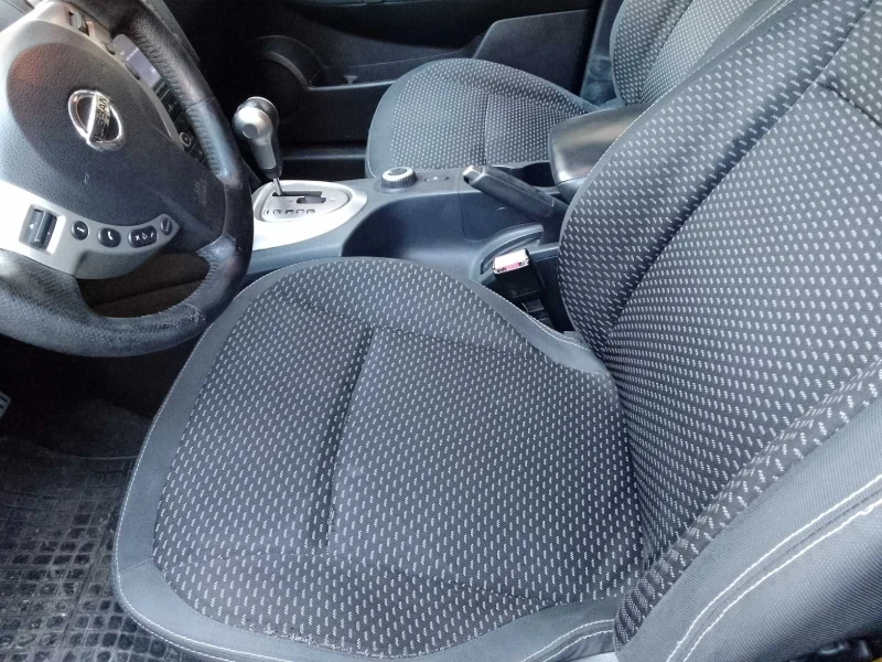 Nissan Qashqai, снимка 8 - Автомобили и джипове - 52555472