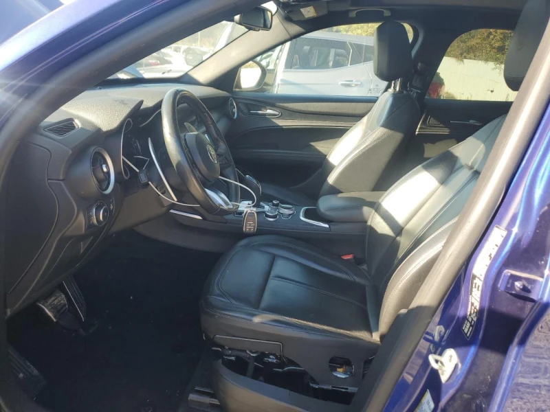 Alfa Romeo Stelvio, снимка 7 - Автомобили и джипове - 53292037