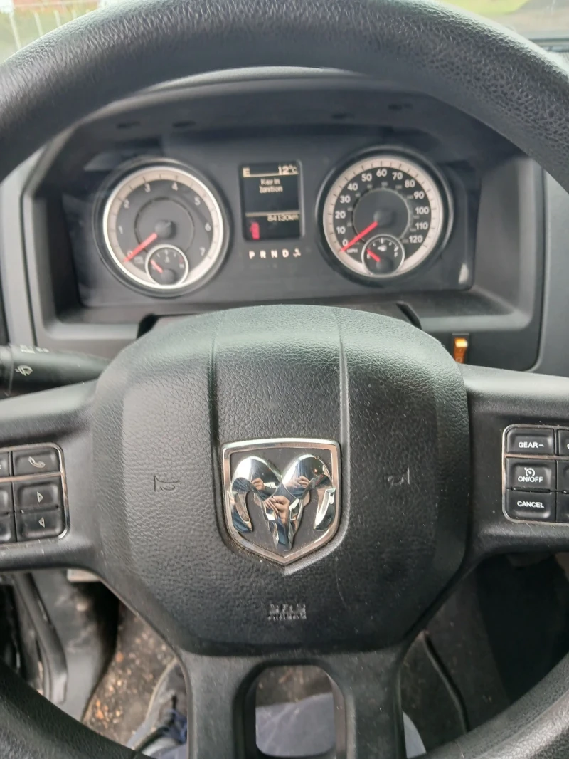 Dodge RAM 1500, снимка 4 - Автомобили и джипове - 53327409