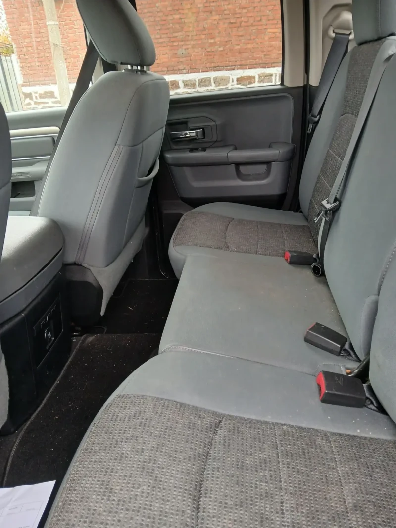 Dodge RAM 1500, снимка 7 - Автомобили и джипове - 53327409