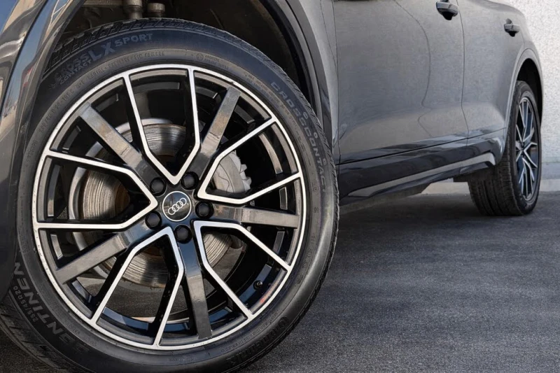 Audi Q5 Progressiv * CARFAX * АвтоКредит* (ЦЕНА ДО БГ), снимка 2 - Автомобили и джипове - 53501995