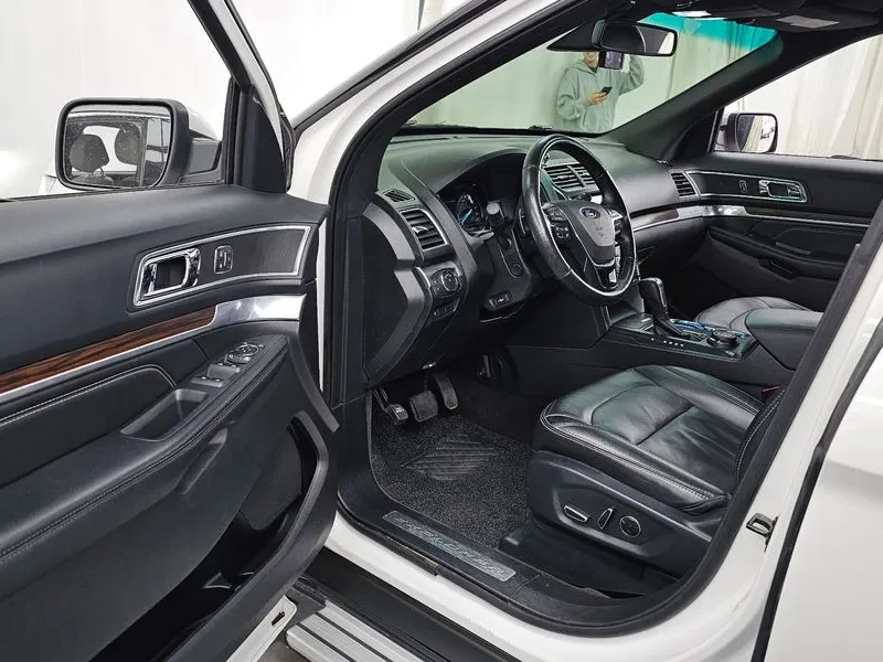 Ford Explorer 2.3 Limited 4Wd 5Th Generation 13 605, 28   ������ | Mobile.bg � ����������� 10