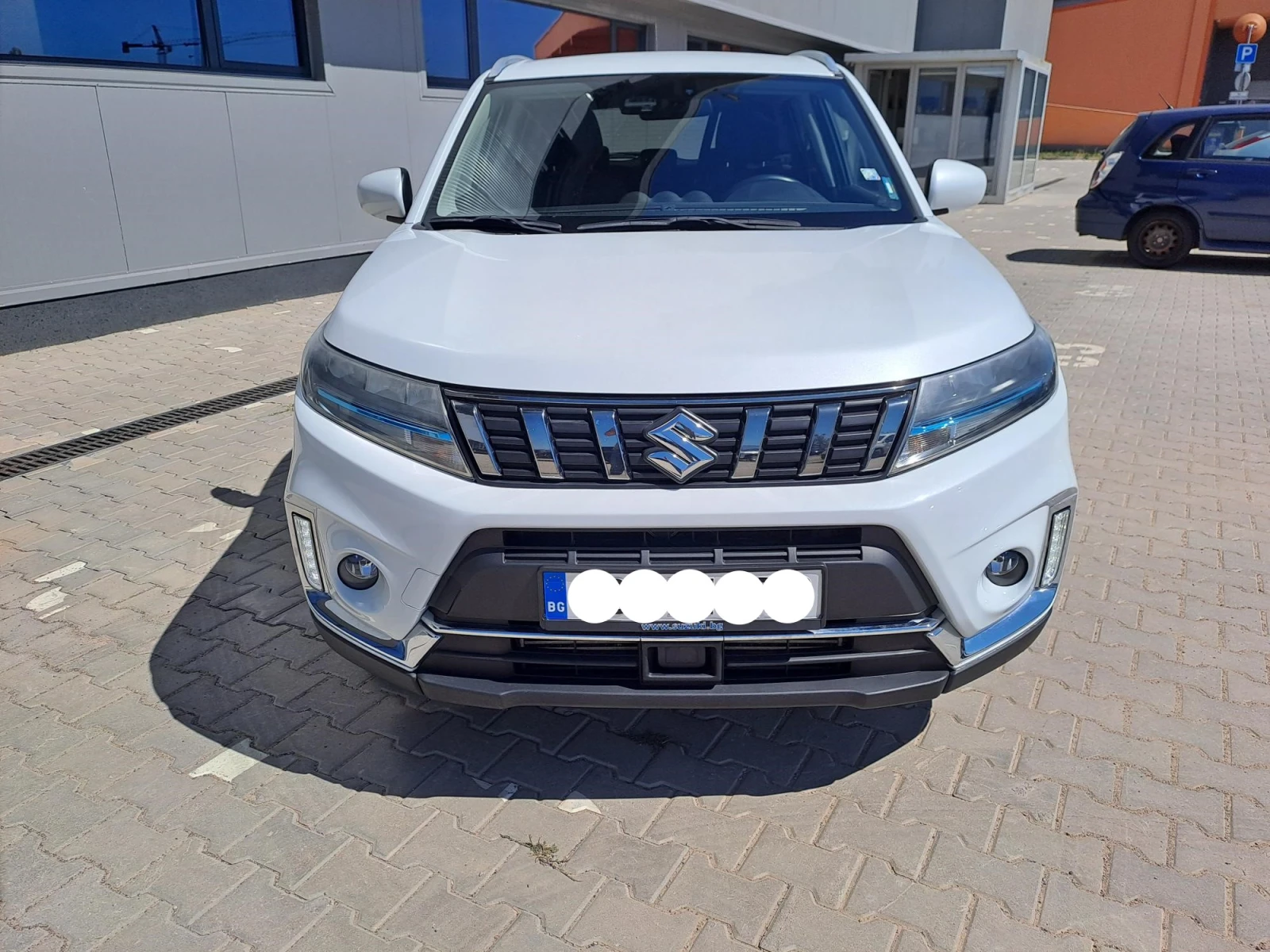 Suzuki Vitara 1.4 GL+ Booster Jet HYBRID 4X4 | Mobile.bg — изображение 2
