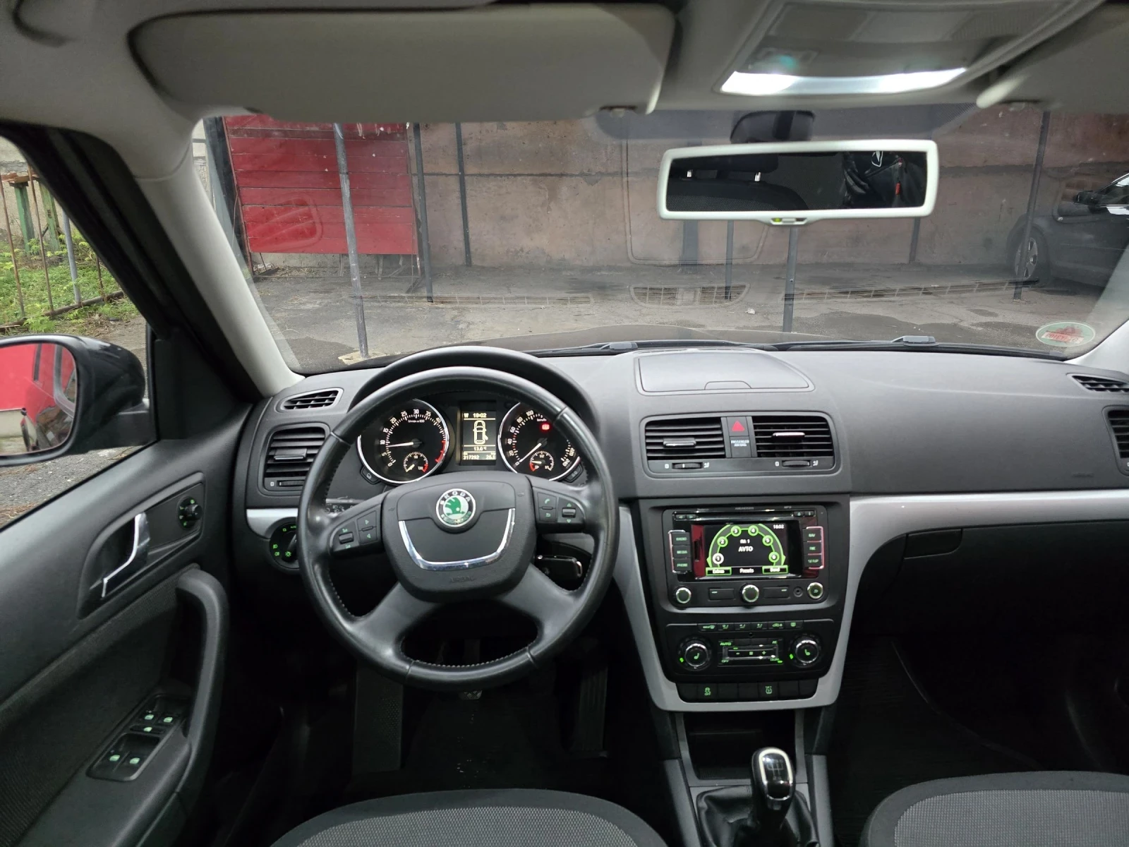 Skoda Yeti 2.0TDI 110.. | Mobile.bg   6