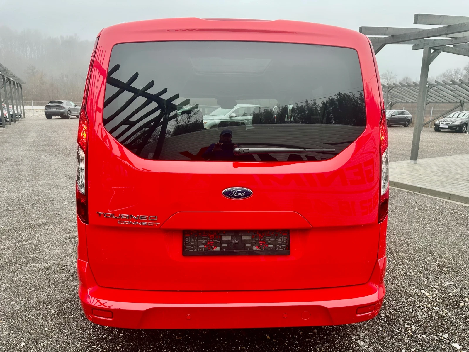 Ford Tourneo Connect 1.5D* PANORAMA* AUTOMAT* REALNI KM*  | Mobile.bg   5