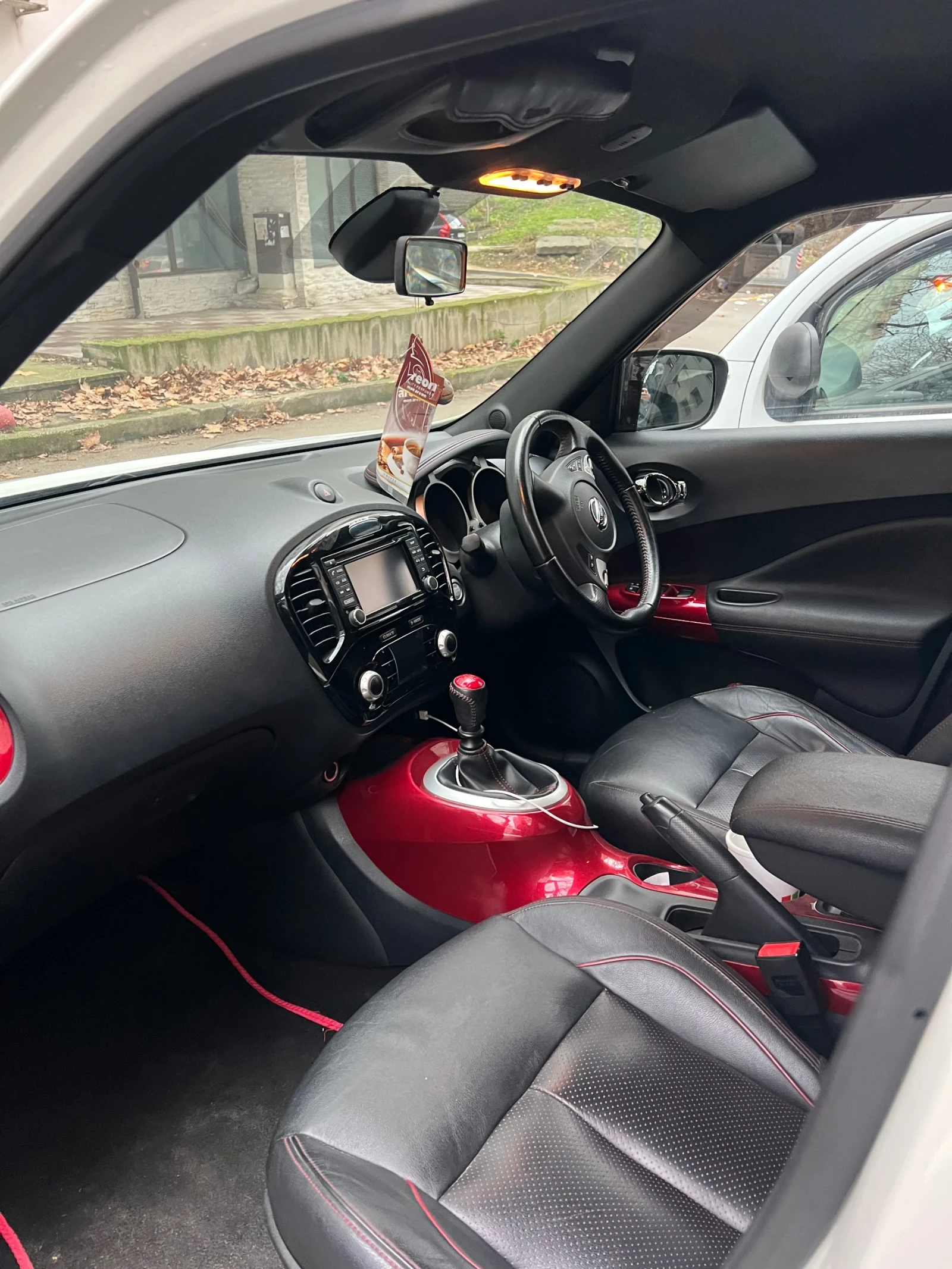 Nissan Juke Tekna - изображение 8