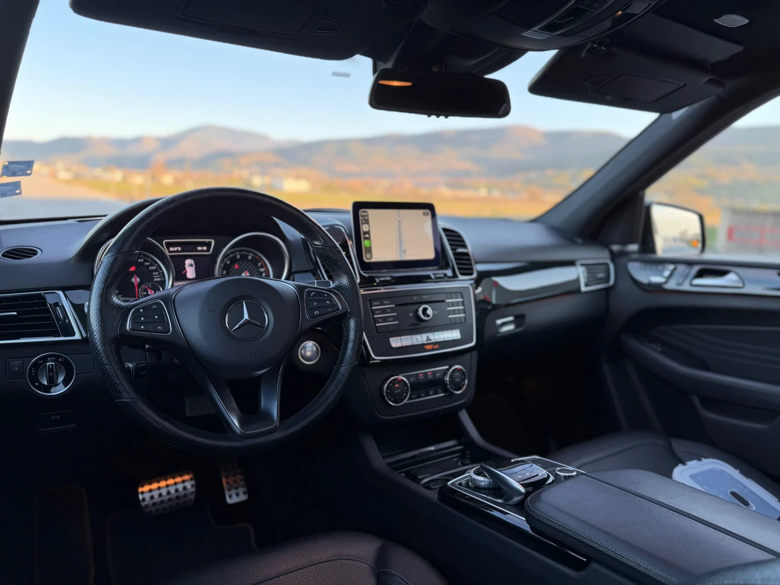 Mercedes-Benz GLE 43 AMG FULL, снимка 16 - Автомобили и джипове - 54117840