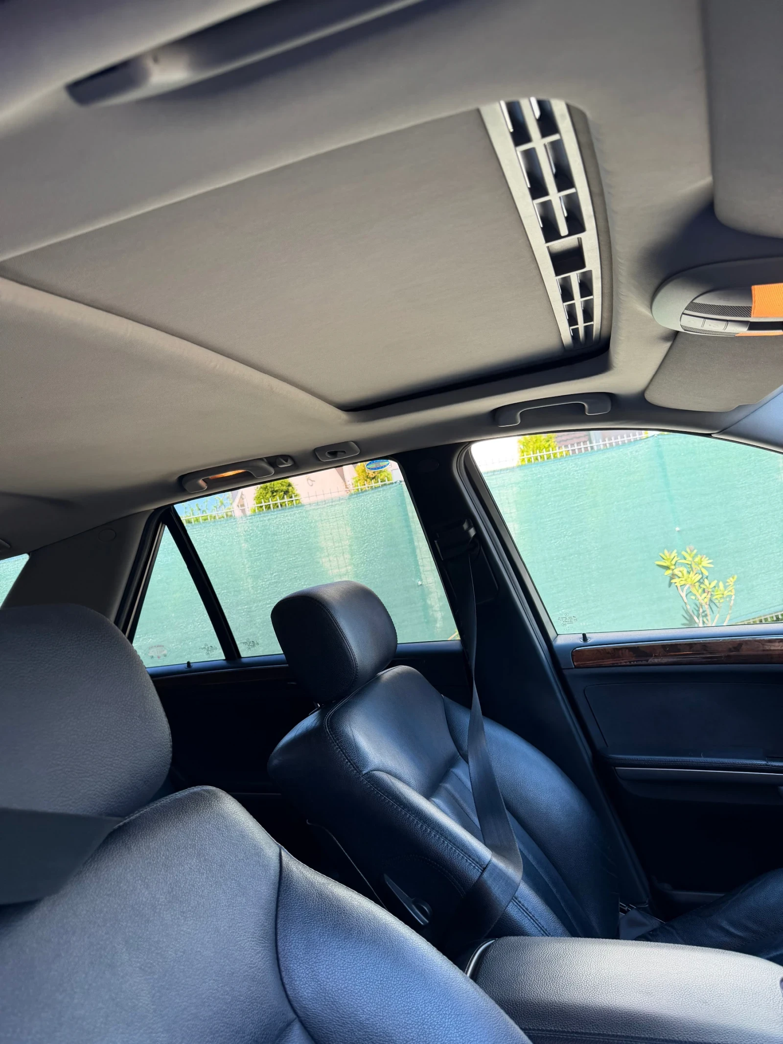 Mercedes-Benz ML 320, снимка 10 - Автомобили и джипове - 54244025