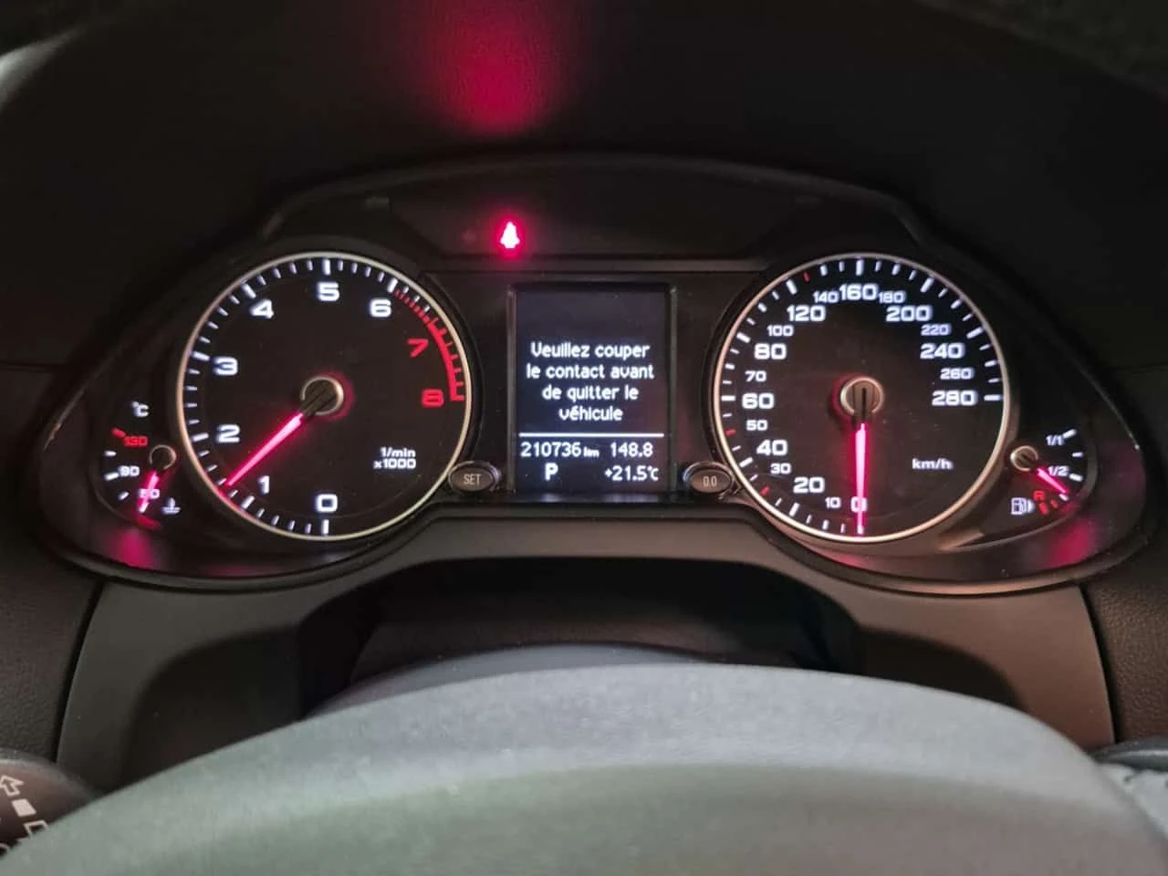Audi Q5 | 2.0L KOMFORT | ПОДГРЕВИ | ДВА КЛЮЧА | , снимка 10 - Автомобили и джипове - 54332346