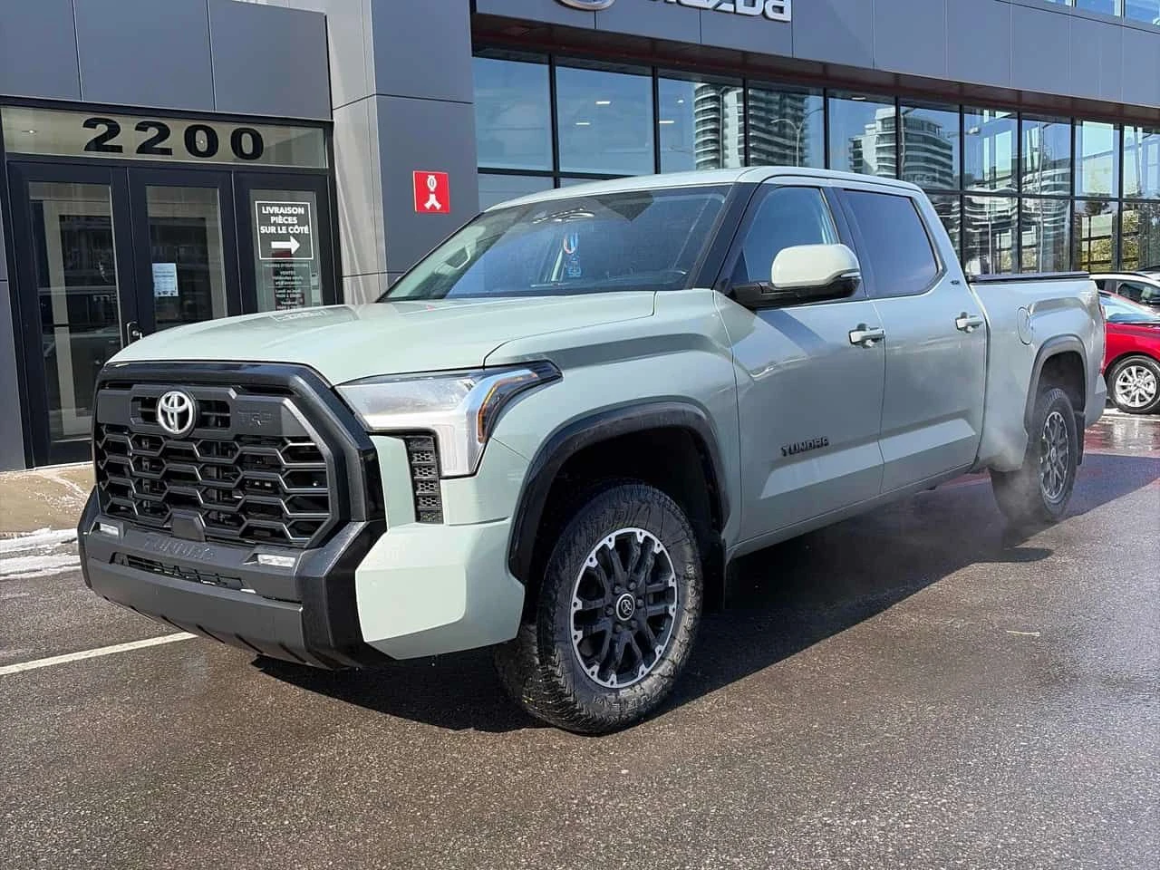 Toyota Tundra * SR5 * ГЛАВНО ПРЕДСТАВИТЕЛСТВО* 