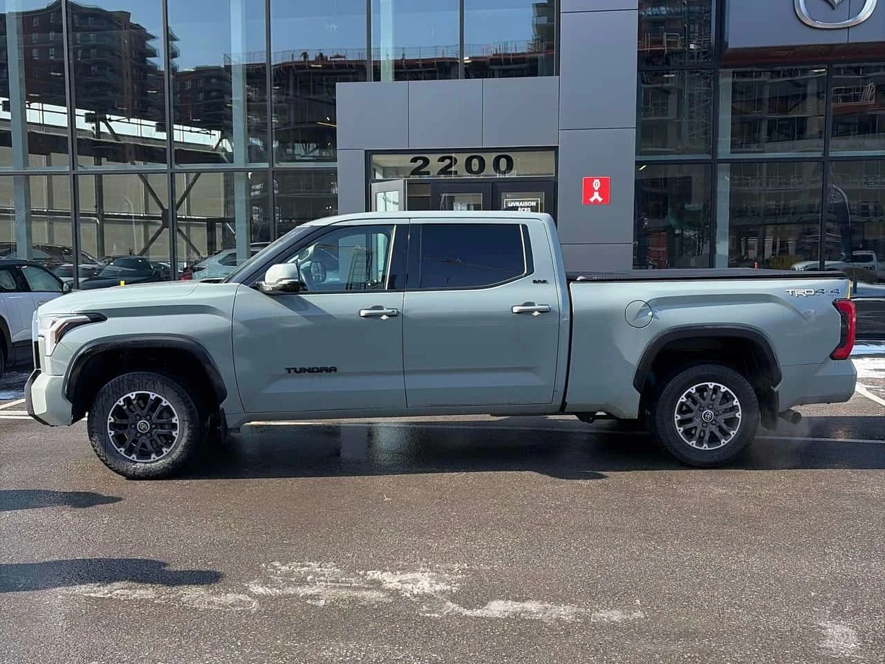 Toyota Tundra * SR5 * ГЛАВНО ПРЕДСТАВИТЕЛСТВО* , снимка 2 - Автомобили и джипове - 54356774