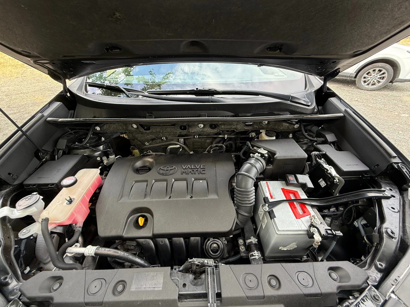 Toyota Rav4 STYLE NAVI 360 ШВЕЙЦАРИЯ, снимка 15 - Автомобили и джипове - 54637212
