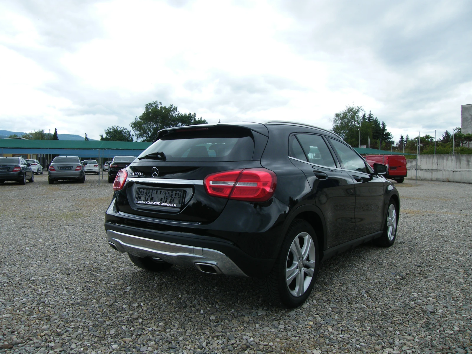 Mercedes-Benz GLA 200 129 000км, снимка 4 - Автомобили и джипове - 54651604