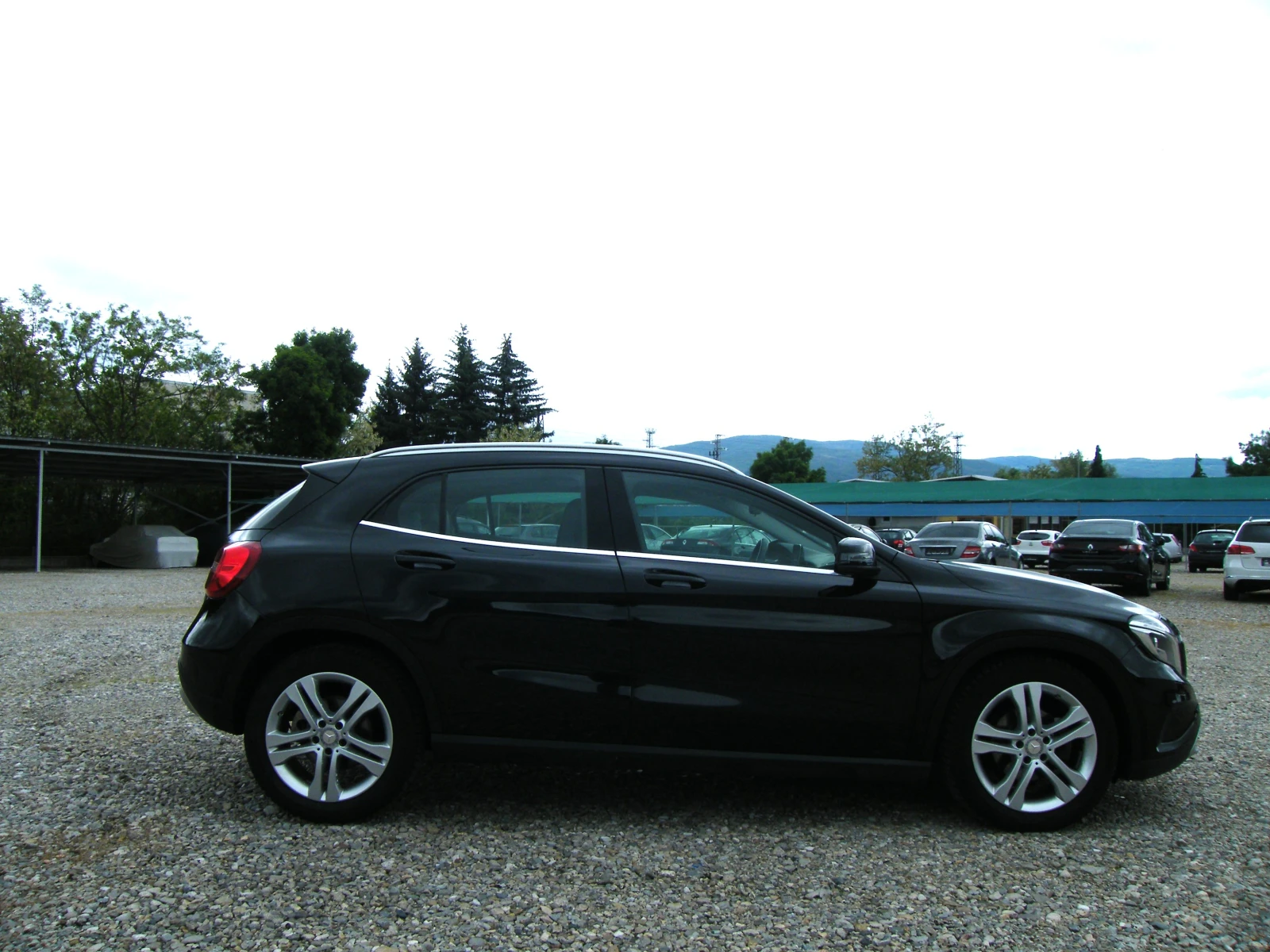 Mercedes-Benz GLA 200 129 000км, снимка 3 - Автомобили и джипове - 54651604