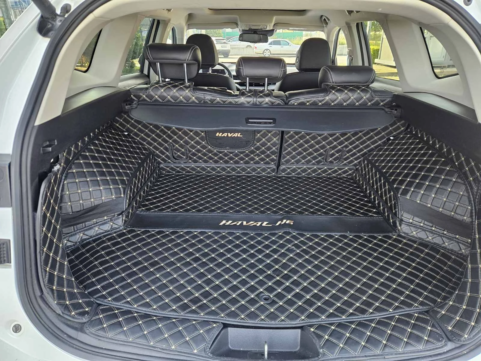 Haval H6 Supreme, снимка 8 - Автомобили и джипове - 54793532