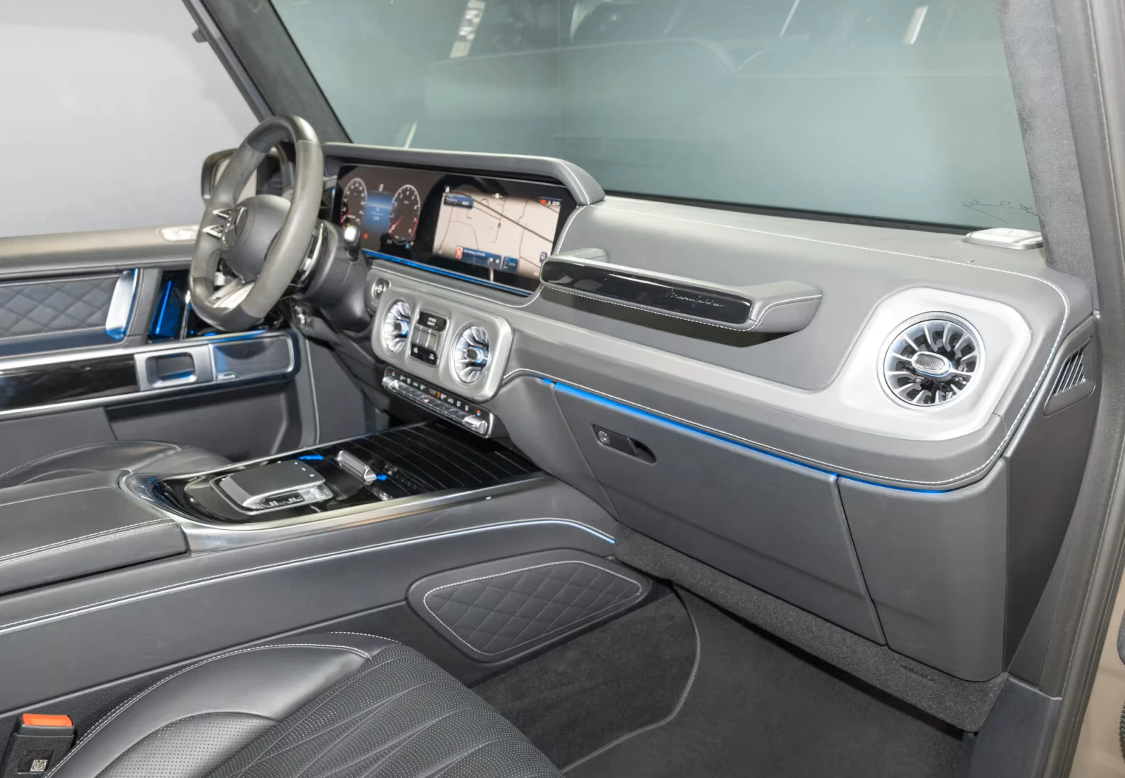 Mercedes-Benz G 63 AMG BURMESTER 3D* MANUFAKTUR* AMG RIDE CONTROL , снимка 9 - Автомобили и джипове - 55098022