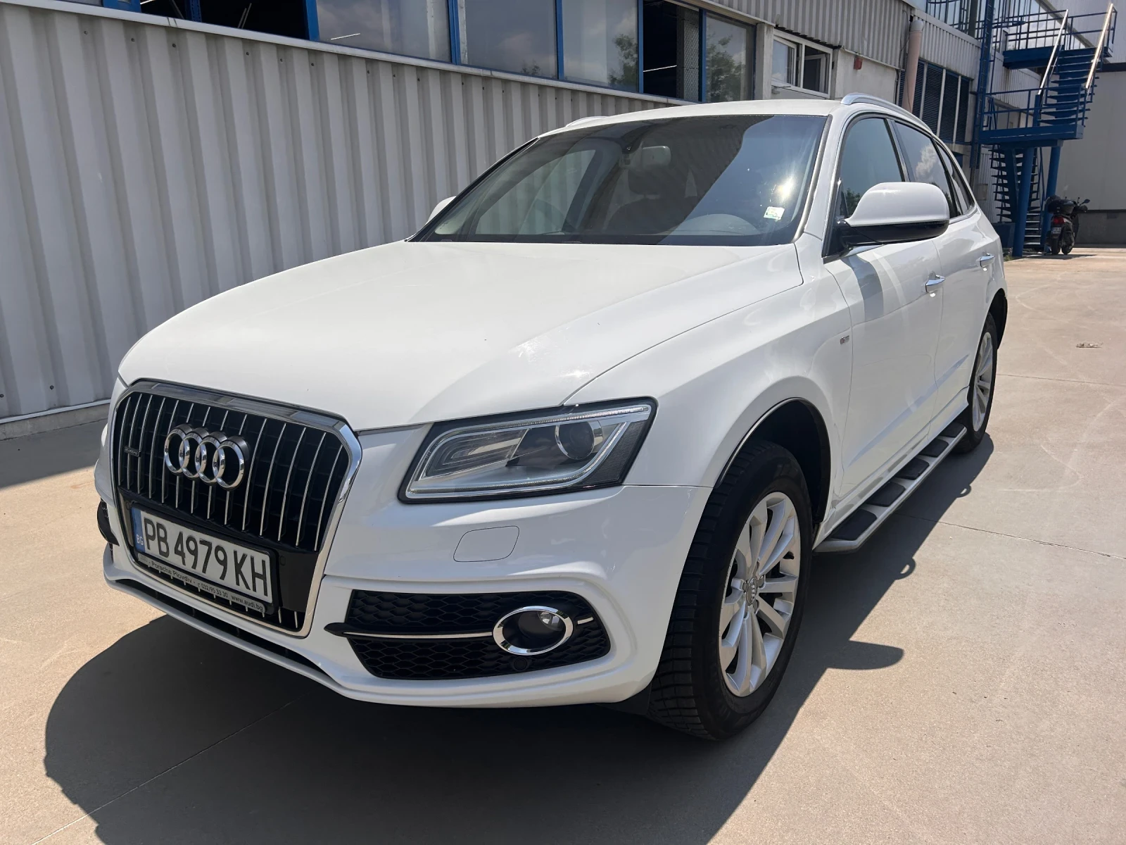 Audi Q5 2.0TDI quattro, снимка 3 - Автомобили и джипове - 55293373