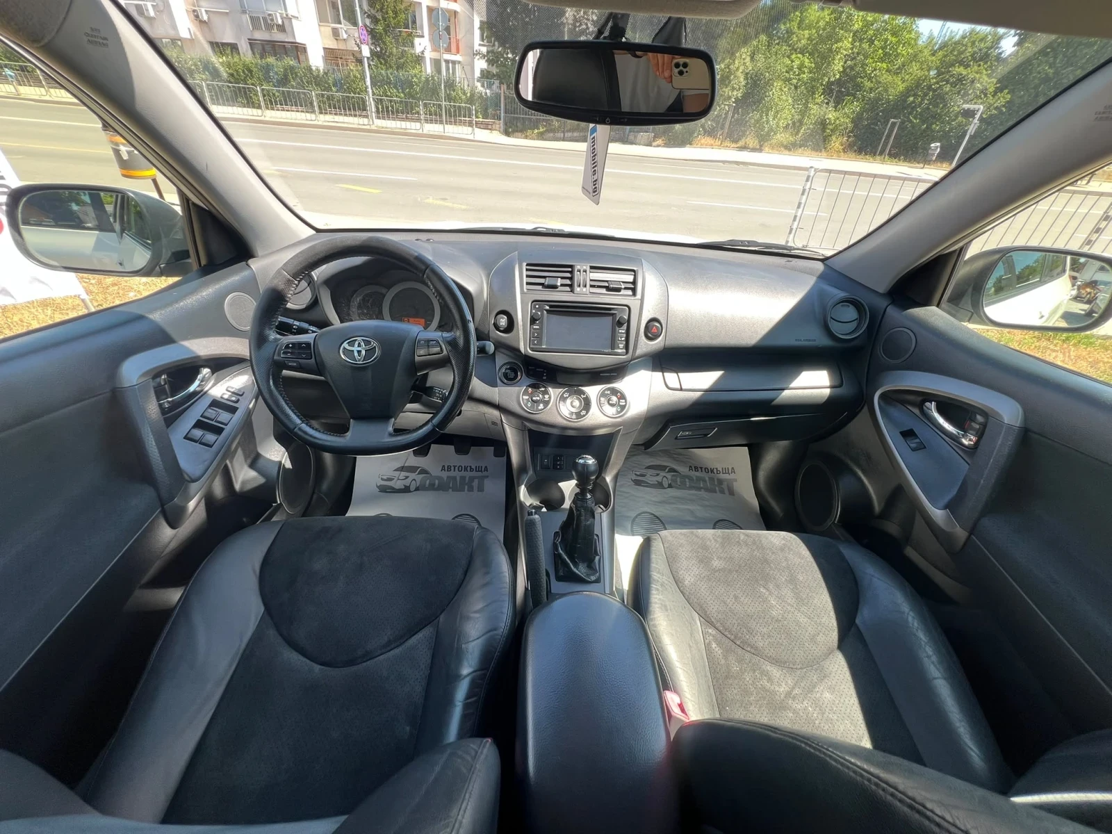 Toyota Rav4 2.2D-4D/4x4/NAVI | Mobile.bg � ����������� 9