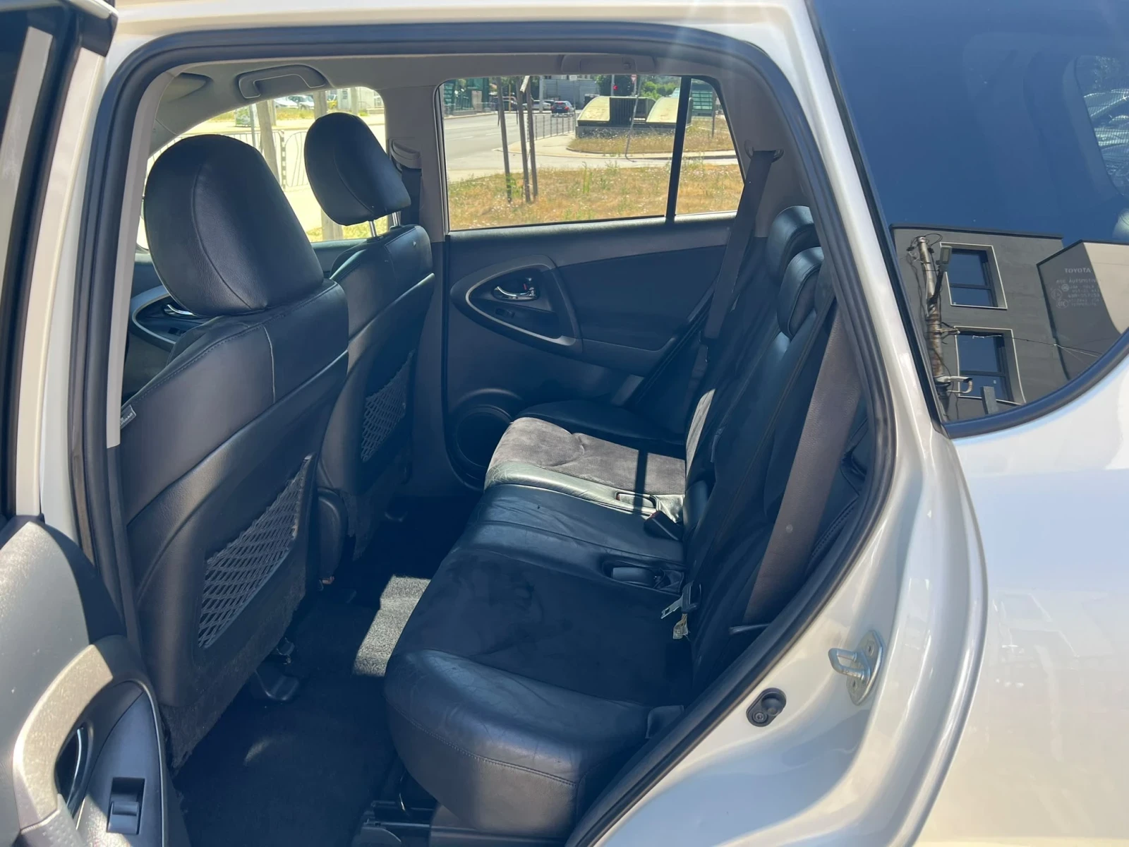 Toyota Rav4 2.2D-4D/4x4/NAVI | Mobile.bg � ����������� 11