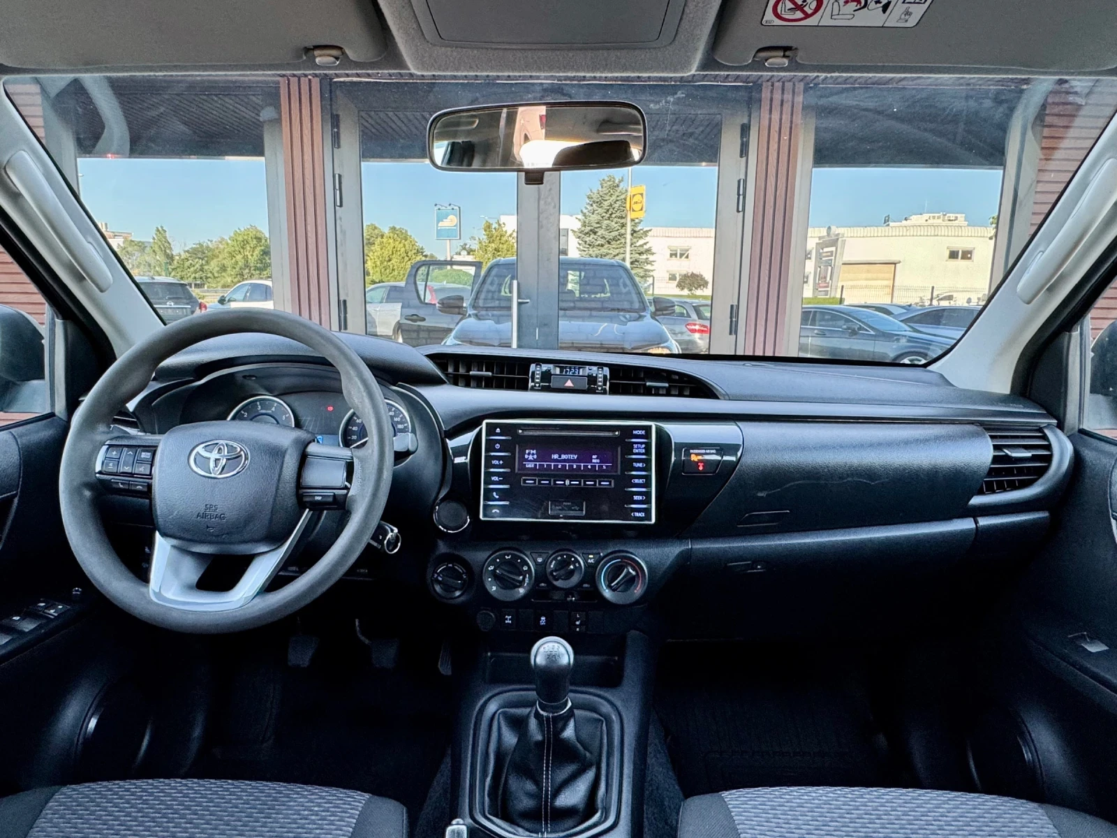 Toyota Hilux D4D* DOUBLE-CAB* Подгрев* Лизинг, снимка 12 - Автомобили и джипове - 55555958