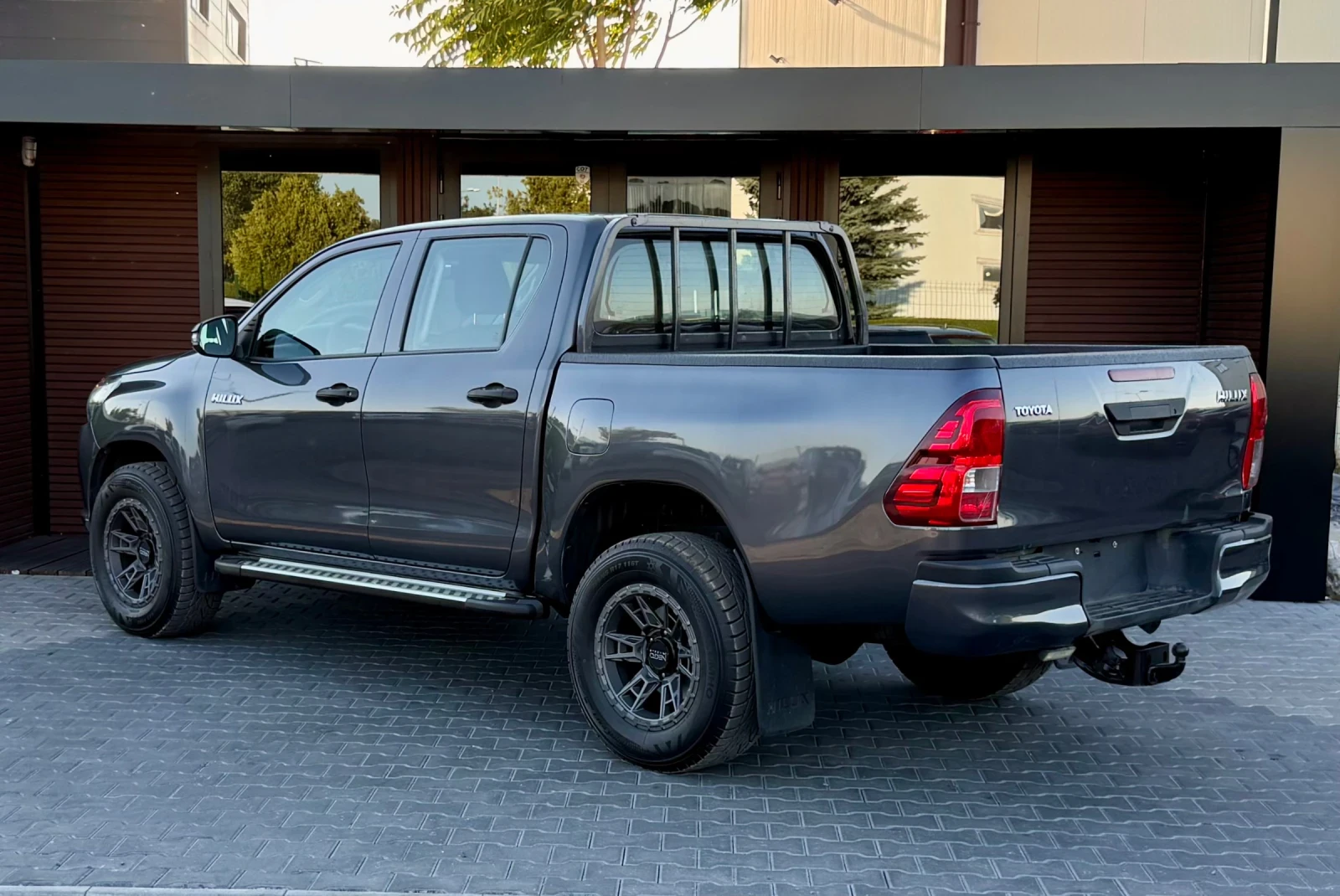 Toyota Hilux D4D* DOUBLE-CAB* Подгрев* Лизинг, снимка 4 - Автомобили и джипове - 55555958