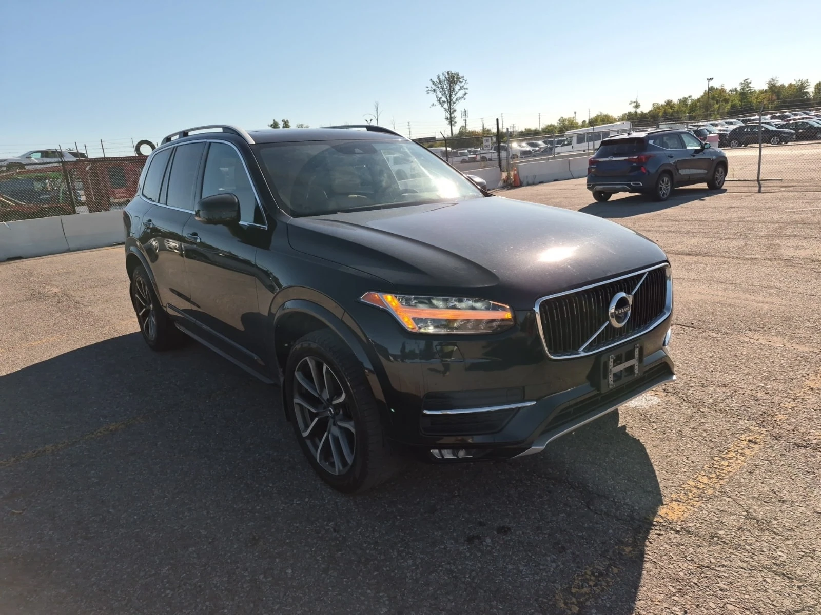 Volvo Xc90 * MOMENTUM * CARFAX * ФИНАНСИРАНЕ, снимка 2 - Автомобили и джипове - 56012878