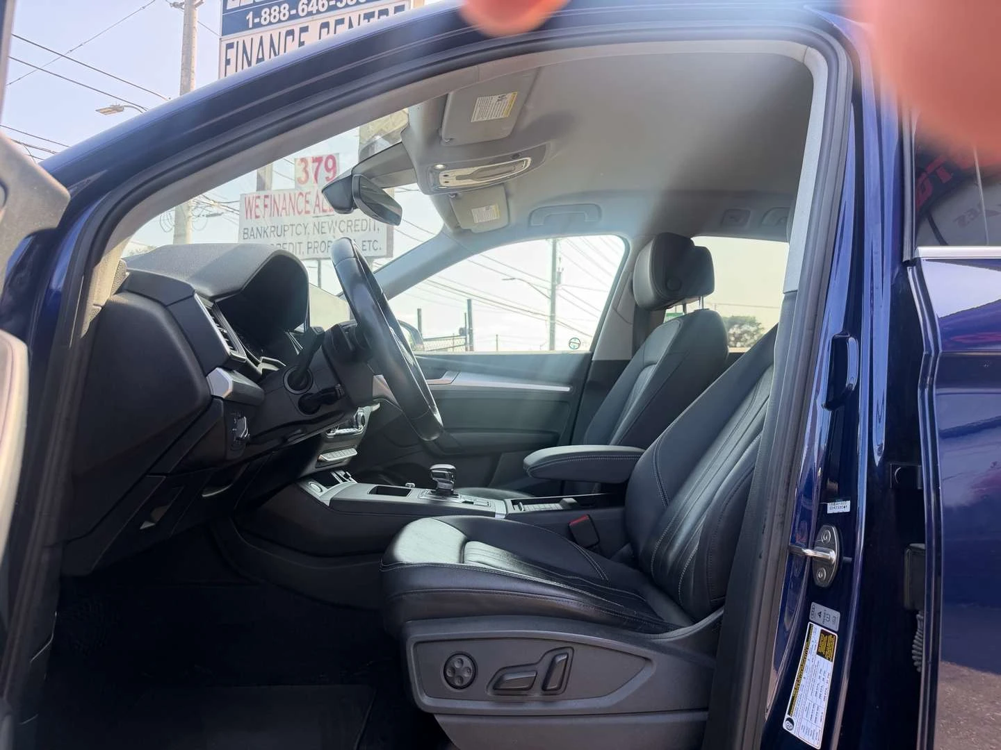 Audi Q5, снимка 8 - Автомобили и джипове - 56115436