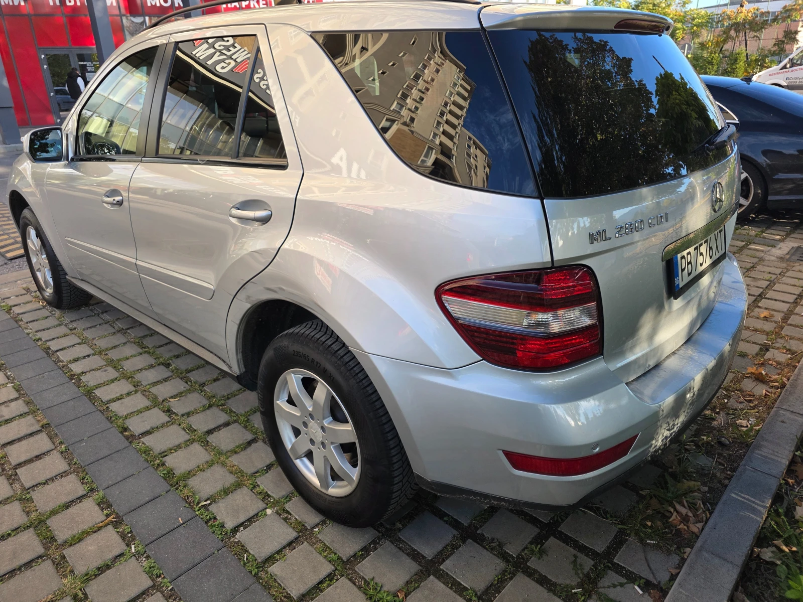 Mercedes-Benz ML 280, снимка 9 - Автомобили и джипове - 56545112