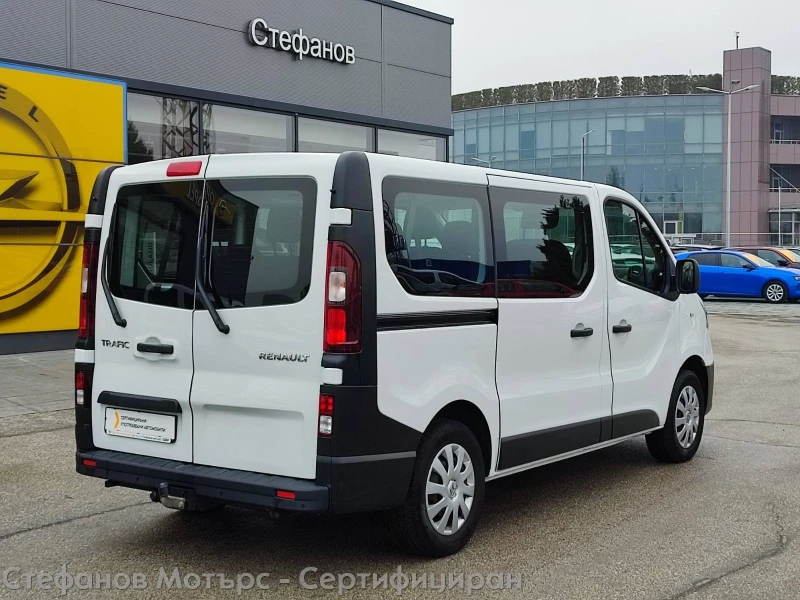 Renault Trafic L1H1 7+ 1 Combi Life 2.0 dCi (120hp) MT6, снимка 8 - Бусове и автобуси - 49377332