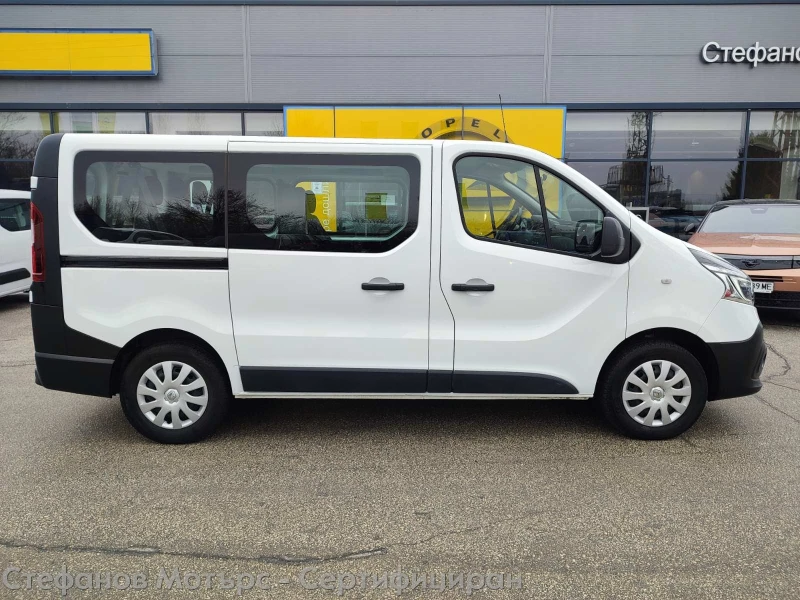 Renault Trafic L1H1 7+ 1 Combi Life 2.0 dCi (120hp) MT6, снимка 5 - Бусове и автобуси - 49377332