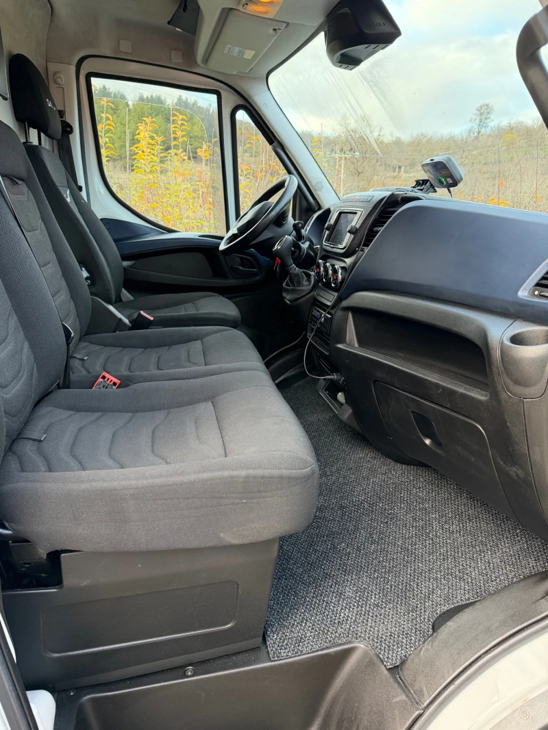 Iveco Daily 70C Уникален XXXL, снимка 10 - Бусове и автобуси - 52713176